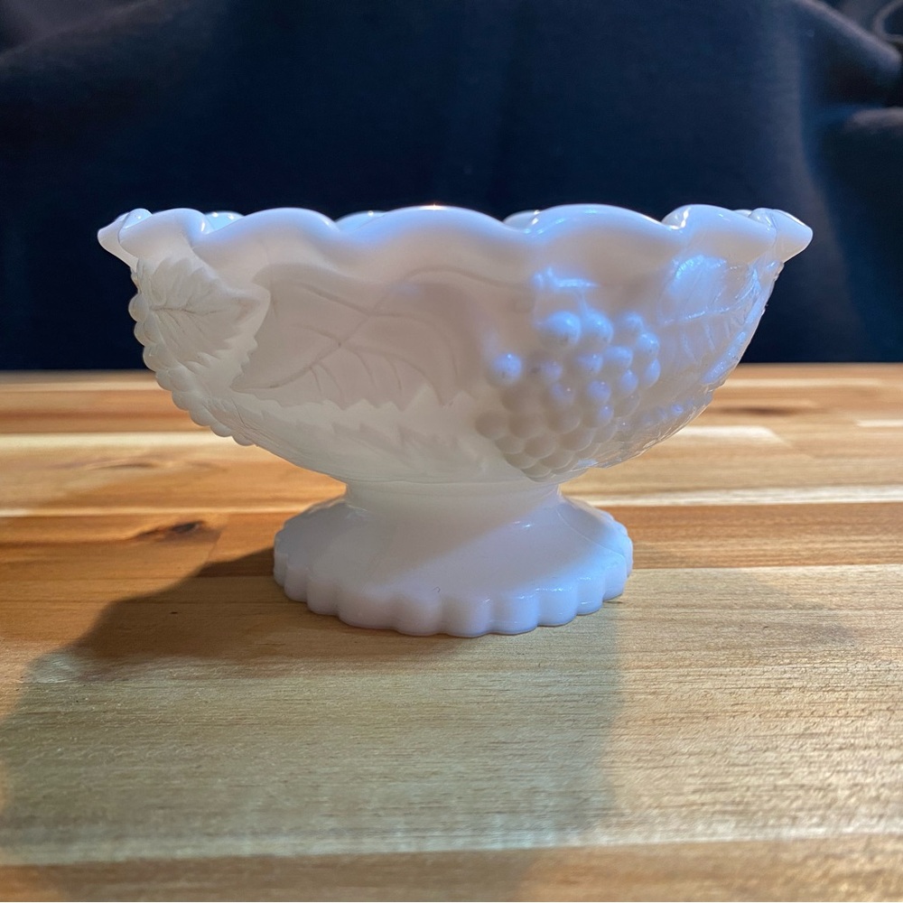 Vintage White Milk Glass Footed Grape/Leaves Patterned Fluted Rim Bowl